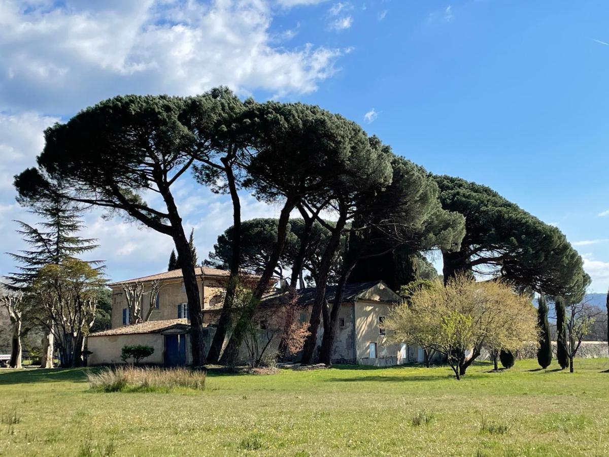 La Pavoyere Hotel Mormoiron Buitenkant foto