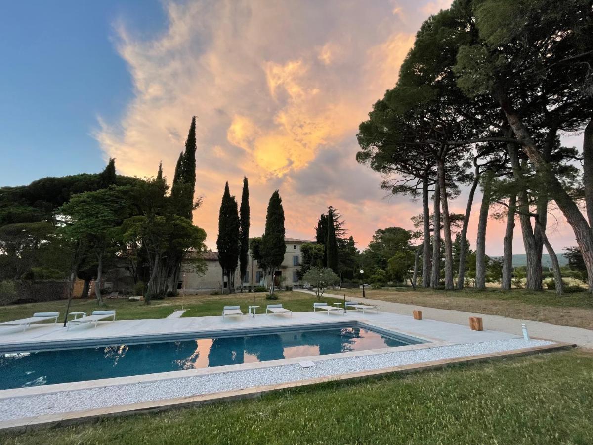 La Pavoyere Hotel Mormoiron Buitenkant foto